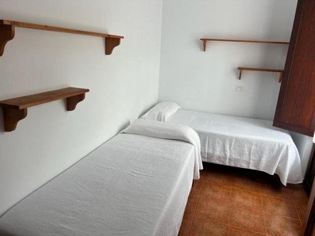 Apartamentos Club Condal Комильяс Экстерьер фото