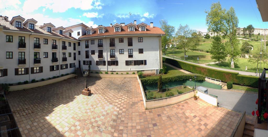 Apartamentos Club Condal Комильяс Экстерьер фото